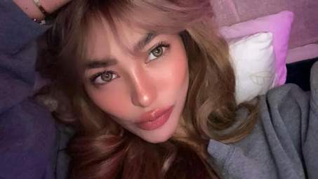 Wave, 26, Philippines