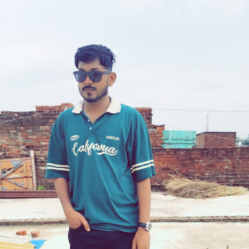 Alone Boy , 20, India