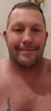 Jimmy, 43, Australia