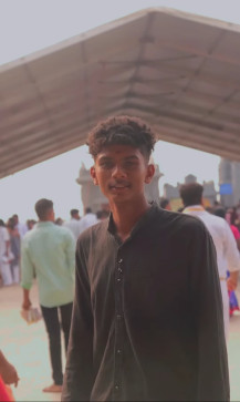 Ranjit Ranjir, 20, India