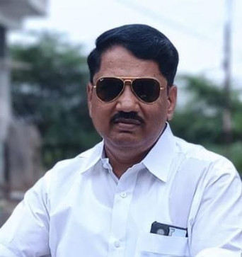 Vivek, 40, India