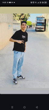 Hamma, 22, Tunisia