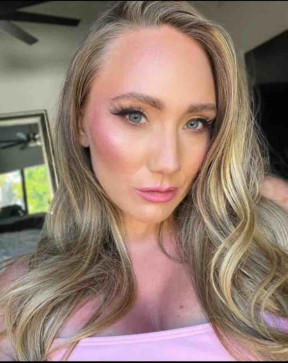 Janetmorrison, 25, United States