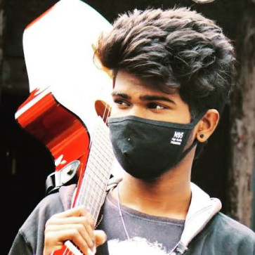 Dr Vishnu, 25, India
