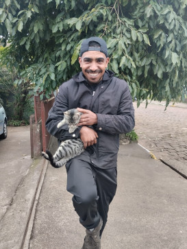 Henrique, 31, Brazil