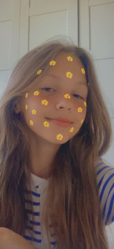 Katie, 18, United States