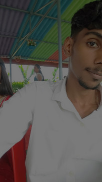 Nik, 22, India