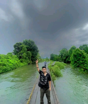 Amor Sing Moran, 26, India
