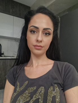 Linda, 28, United States