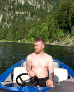 Yamo, 19, Norway