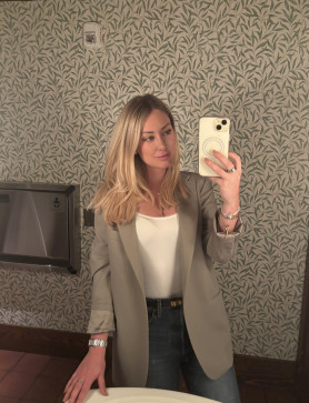 Eva Martin, 41, United States