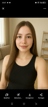 Ines Bers, 18, Algeria