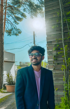 Ritesh Chavhan, 18, India