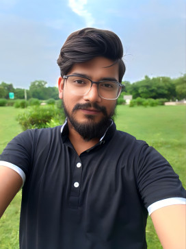 Raj Saxena, 18, India