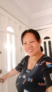 Lyn, 42, Philippines