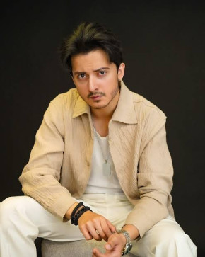 Azraari Khan, 18, India