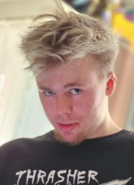 Eklek Ai Music, 18, Slovakia