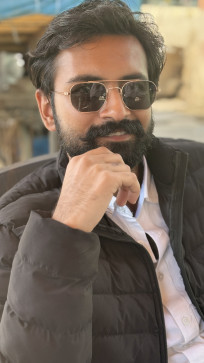 Dev Chugh, 23, India