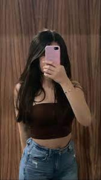 Tuntun Mausi, 20, India