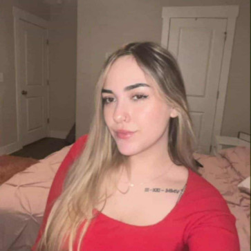 Nikkia Hollan, 21, Germany