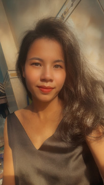 Tracy Beersquos Ho, 37, Viet Nam