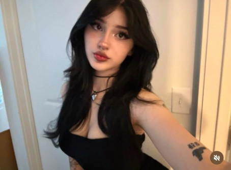 Angelbry, 20, United States