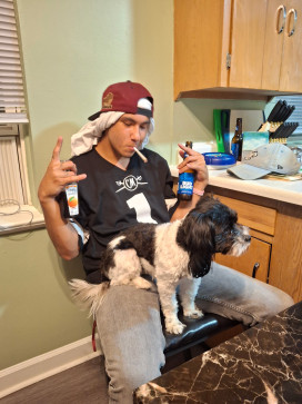 Izz, 18, United States