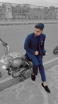 Akshit Singh, 18, India