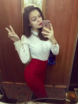 Luna, 25, United States