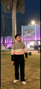 Aakash Soni, 18, India