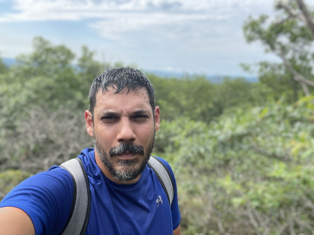 John, 36, United States