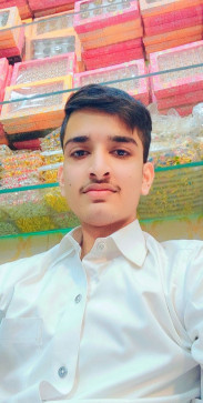 Qamar Abbas, 18, India