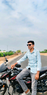 Rishikesh Prajapati, 20, India