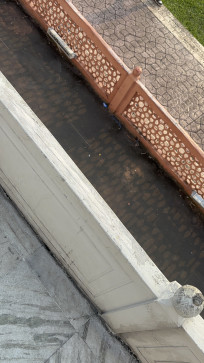 Oye It039s J7, 22, India