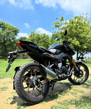 Argha Mondal, 18, India