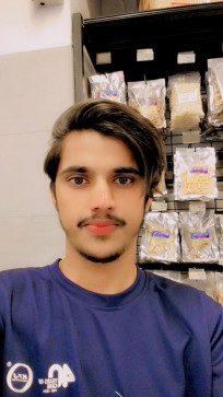 Hussnain, 20, Malaysia