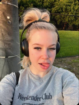 Sophie, 30, United States