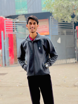 Ayush Pratap, 19, India