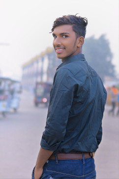 Karan Maurya, 19, India