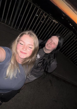 Kayla, 19, Australia