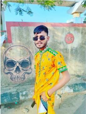 Vicky Rangne, 22, India