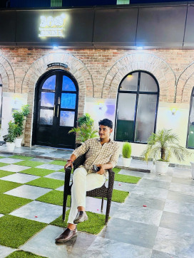 Aryan Raghuvanshi, 26, India