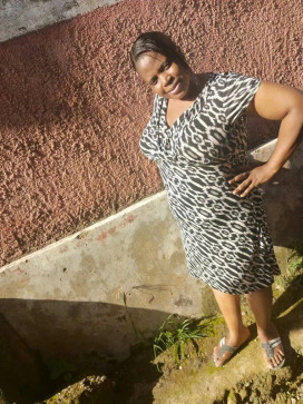 Lusia, 35, Kenya