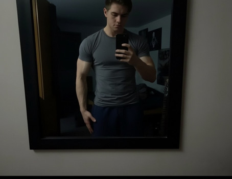 Stratuoo, 20, United Kingdom