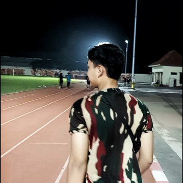 Daniel Imoet, 18, Indonesia