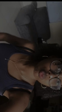 Mel, 18, France