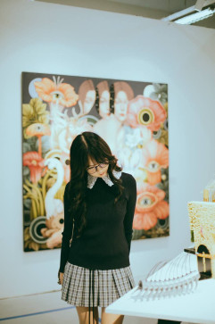 Aria, 33, United Kingdom