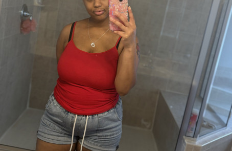 ThicMom, 28, United States