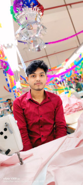 Md Dilshad, 20, India
