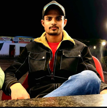 Sabbir Hussain, 21, India